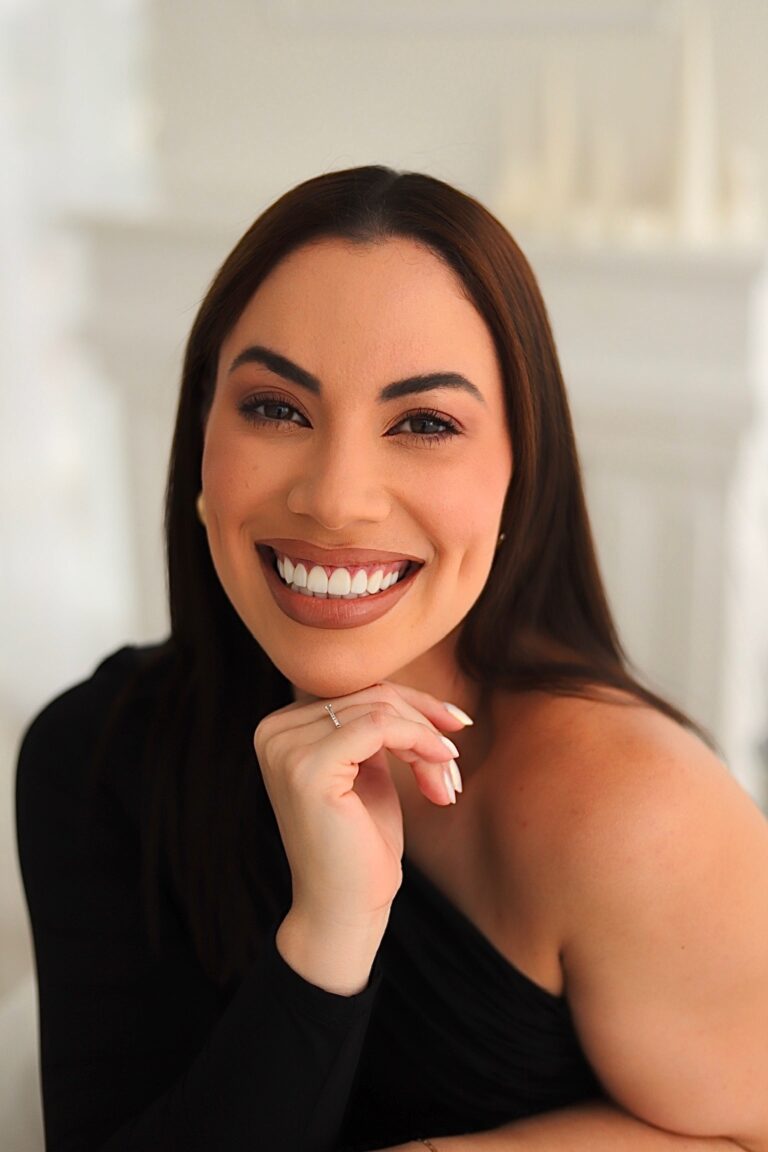 Dra. Pamela Almeida